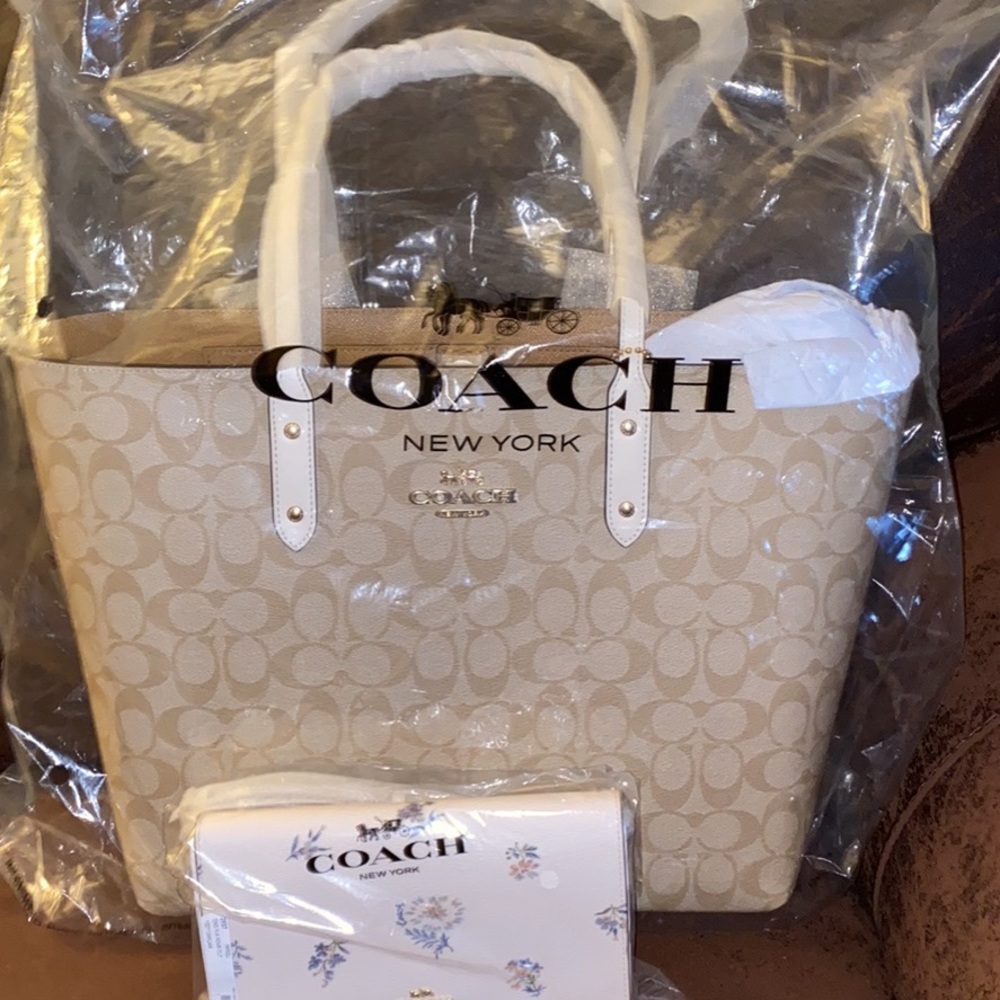 Coach handbags